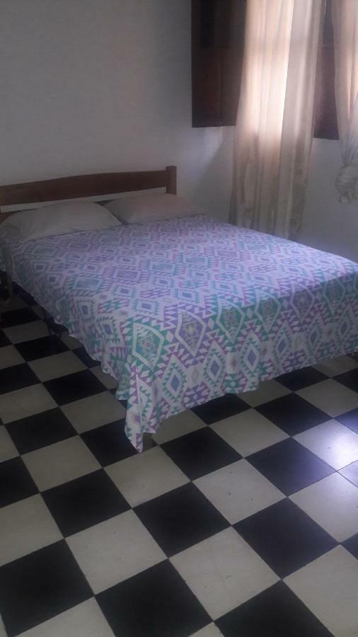 Hospedaje Santa Bárbara Buga Esterno foto