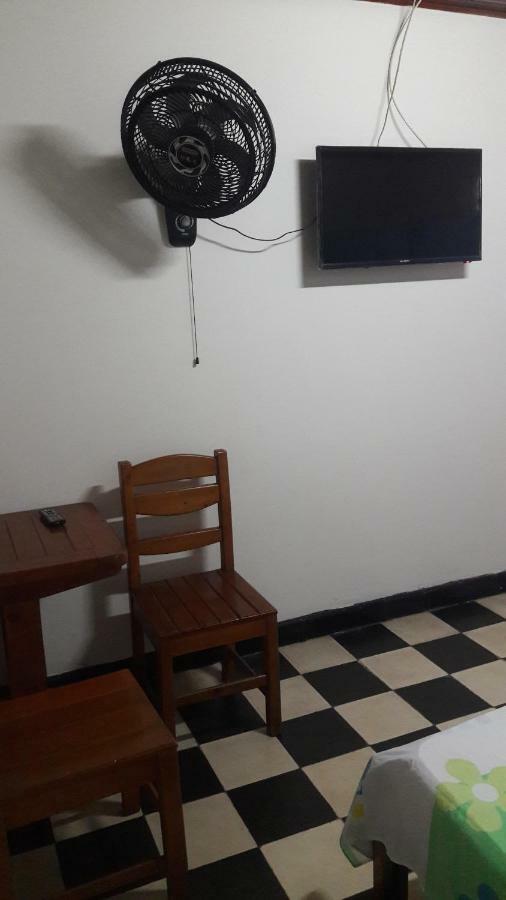 Hospedaje Santa Bárbara Buga Esterno foto