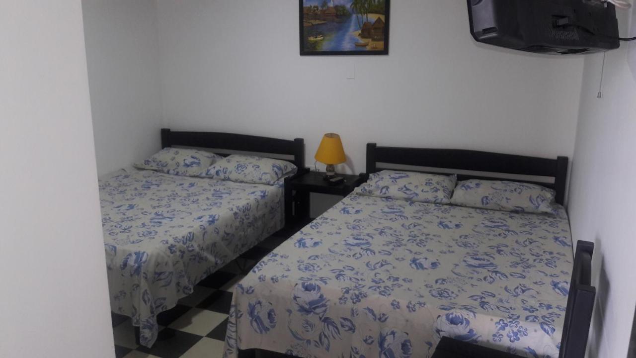 Hospedaje Santa Bárbara Buga Esterno foto