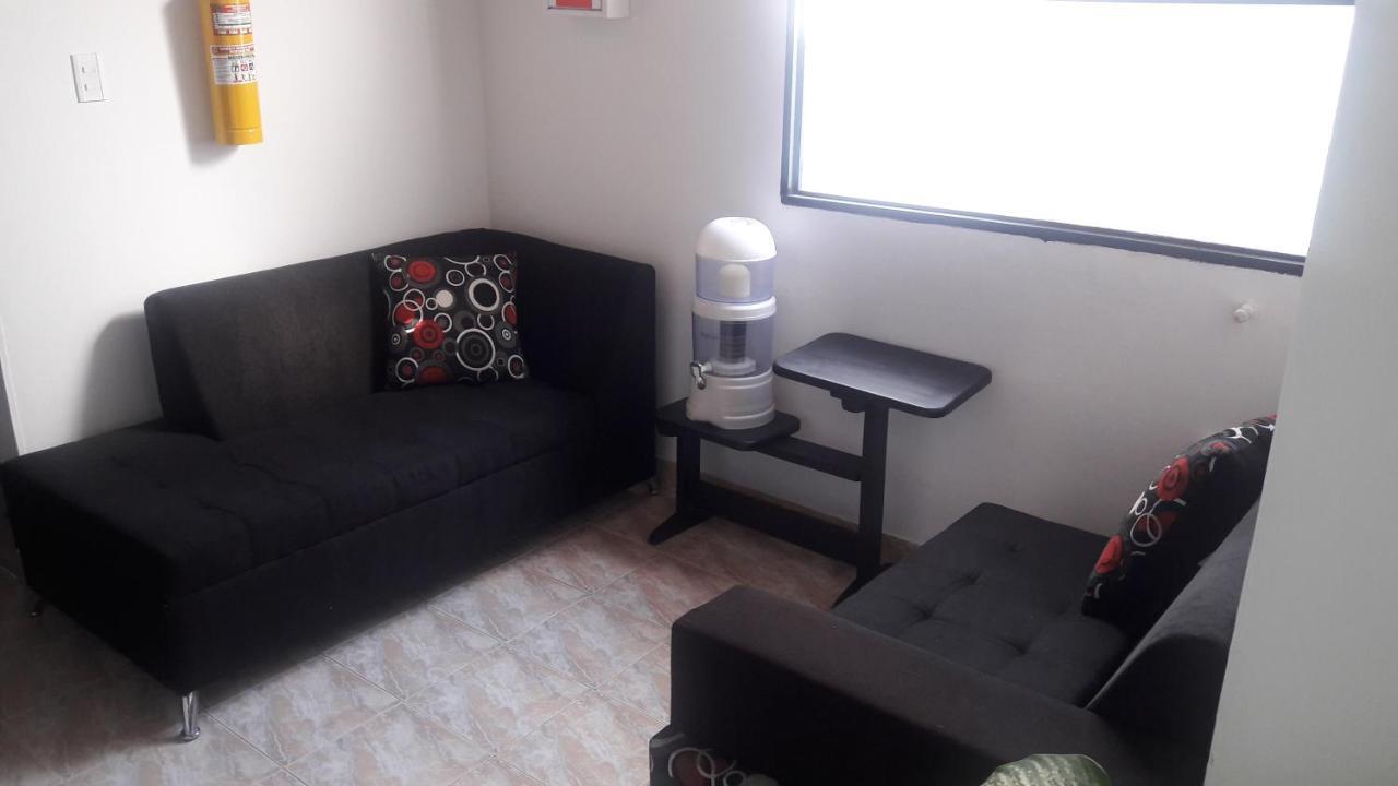 Hospedaje Santa Bárbara Buga Esterno foto